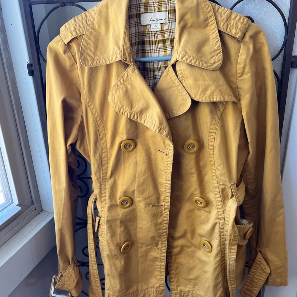 Jacket 🧥 - Picture 2 of 7